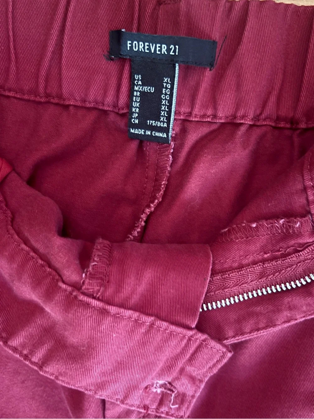 Maroon Red 100% Cotton Cargo Pants Forever 21 XL Utility New Minimalist Cozy